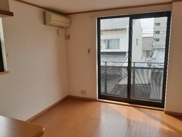 カーサフィオーレの物件内観写真